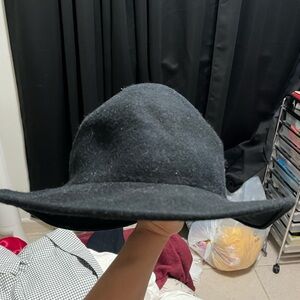 Thick Wool Black Hat